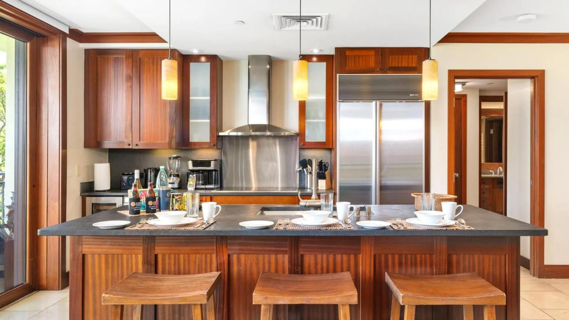 Kbm Resorts Free Car Beach Villas At Ko Olina Bvk-B-308 Beachfront Villa Kapolei United States